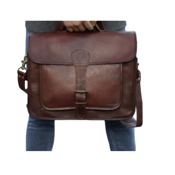 Emerson Leather Distressed Perry Messenger Bag 18" - Picture 1 of 16